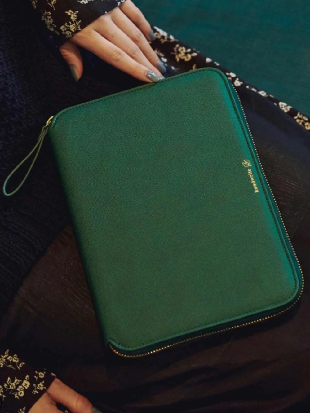 Hobonichi techno cousins green case